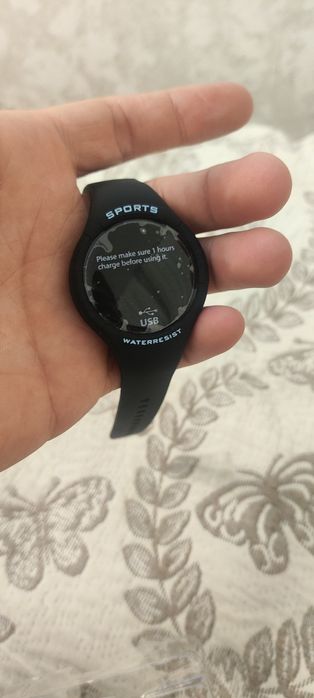 Продаю новые часы