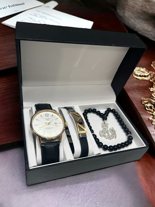 Часы rolex очень красивые