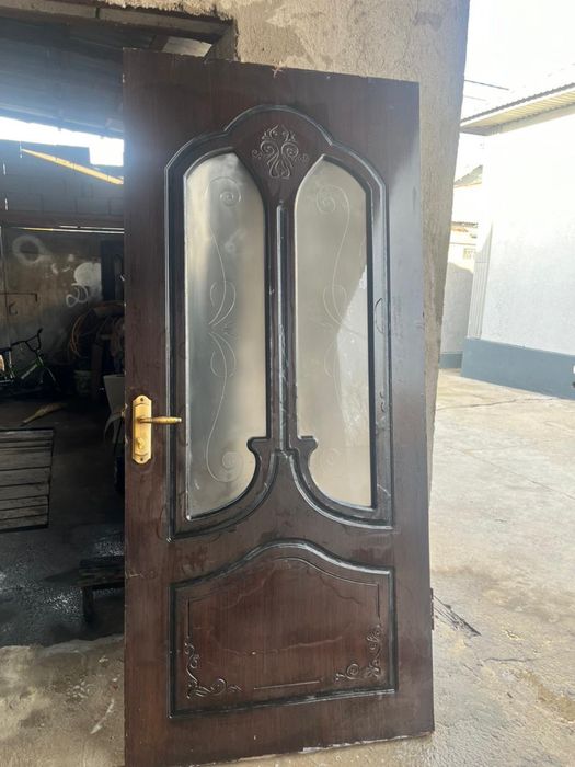 Двери 5 штук есть