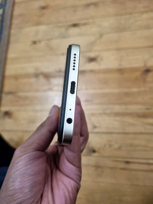 itel A70 telefoni sotiladi