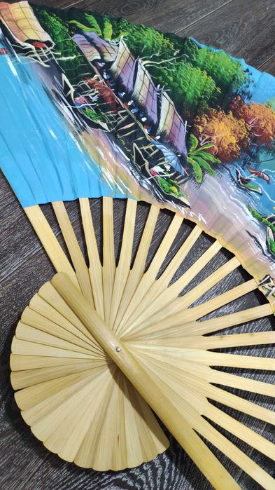 Веер интерьерный
