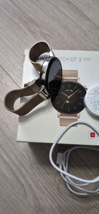 Huawei Watch GT 3  42 mm.