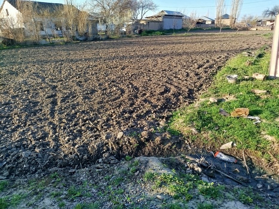 Yer sotiladi yangi aeraport tomonda