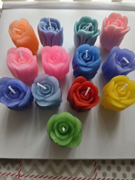 Свещи -  цена от 1 до 5 евро