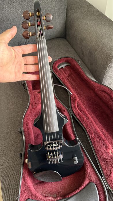 Vioara Zeta Originala 1999 , 5 corzi Jazz Fusion SUA