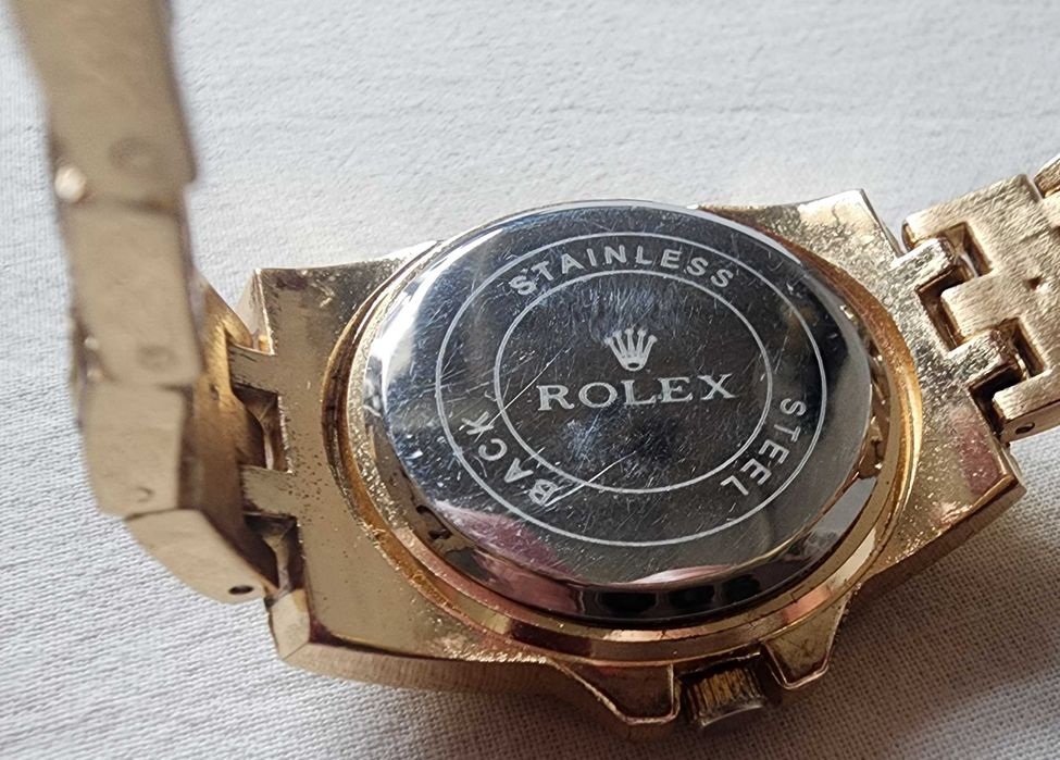 Кварцевые наручные часы "ROLEX", "MICHAEL KORS" , "SWAROVSKI"