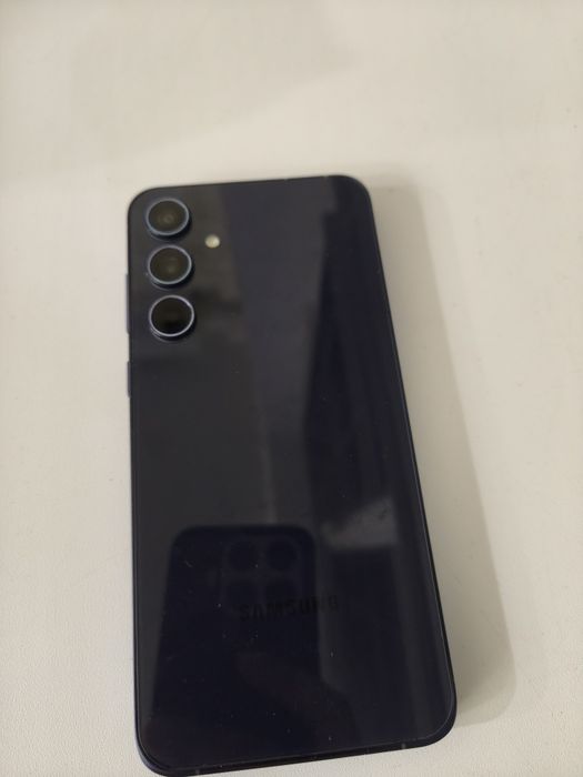 Телефон Самсунг А55 5G