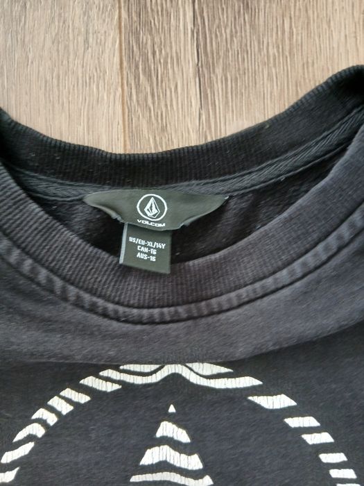 2=20лв.Блузи, фланелка,  Dunham , Volcom размер М