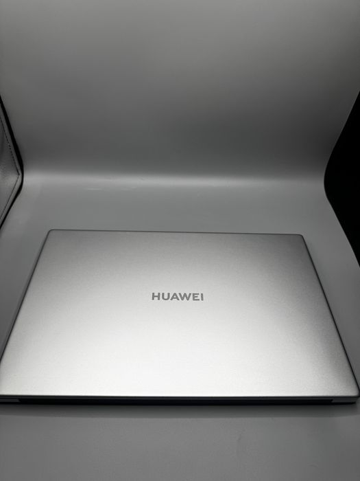 Laptop Huawei Matebook D15