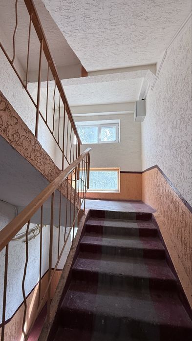 4мкр 3дом 2 ком продажа