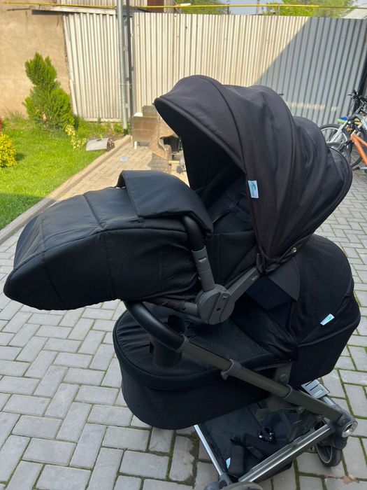 Продам  детскую  коляску