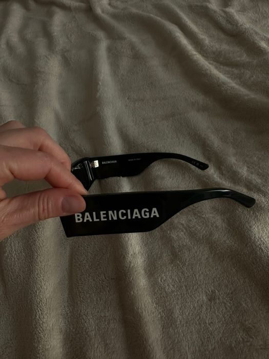 Продам оригинальные солнцезащитные очки Balenciaga
