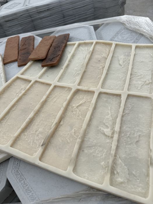 Формы для литья кирпичей 2 штуки