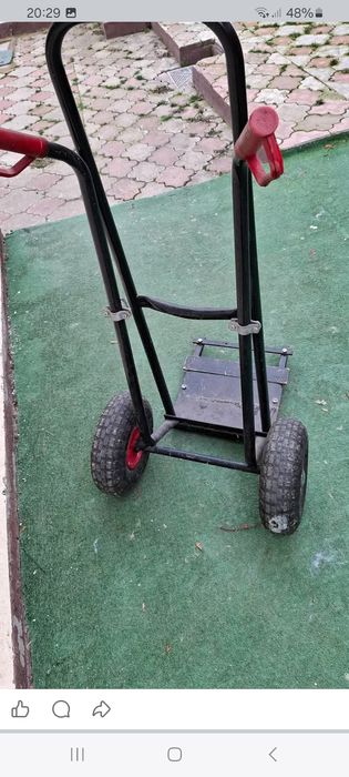 Carucior  ,utilaj de transport marfă  .Variante.