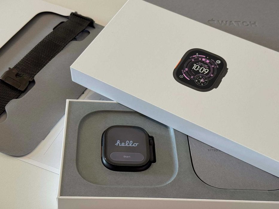 Бартер! Като НОВ! 16м.Гаранция! Apple Watch Ultra 3 Milanese Loop Black Titanium (Черен)