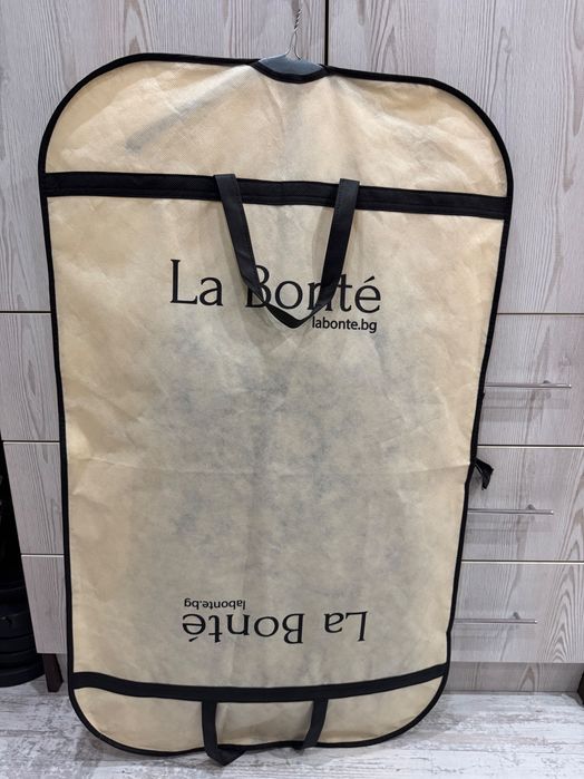 La Bonte къса рокля