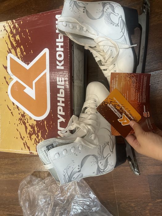 Коньки для любителей фигурного катания