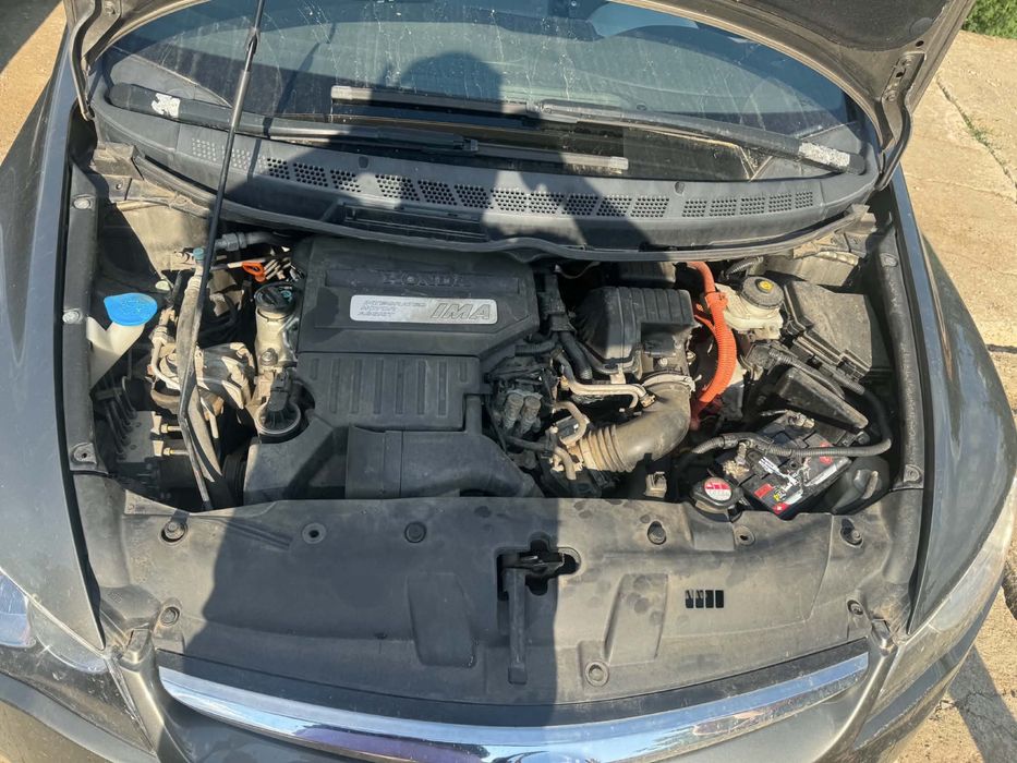 HONDA CIVIC 4dr hybrid