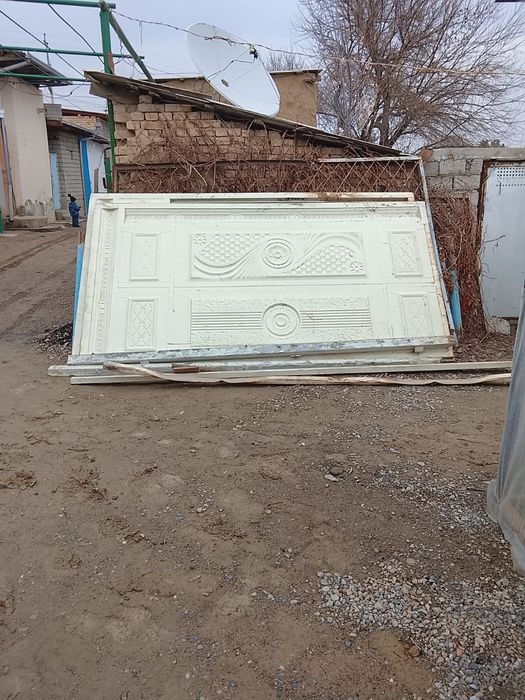 Срочно Продам железныйе ворота