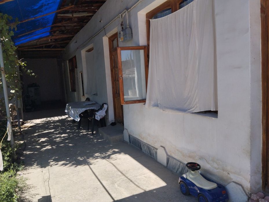 6 sotix hovli 4 sotix zaxvati bor Rohat postidan kirganda Majnuntol