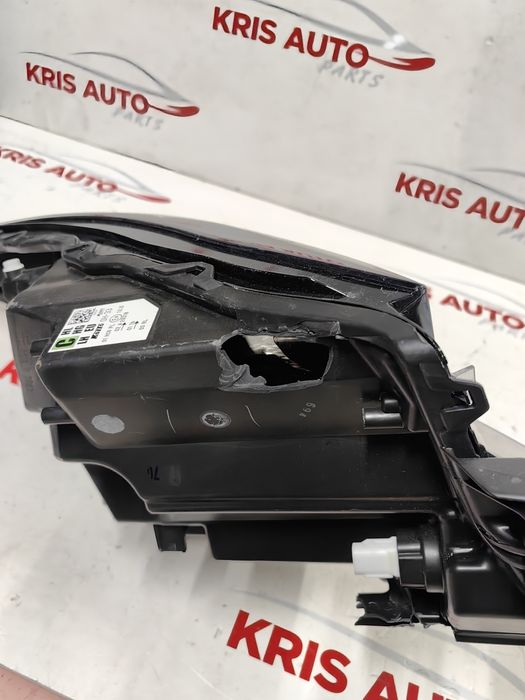 Ляв фар Toyota Aygo X Full LED 2022г / Тойота Айго Х 2022г