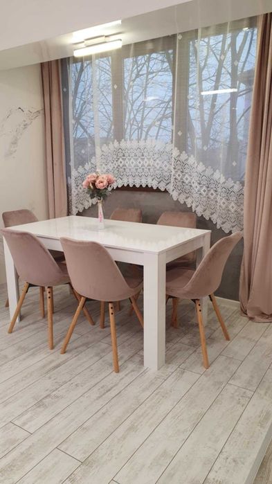 Дава се под наем Двустаен апартамент в Видин, Акджамия - 66 кв.м за 380 € - Снимка #2