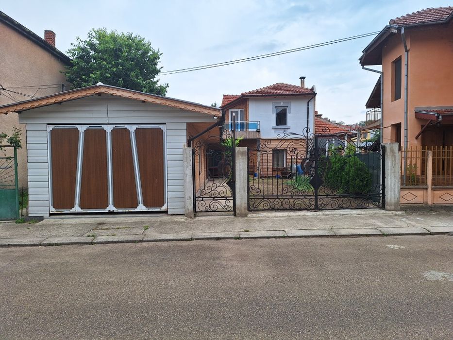 Продава се Къща в Лом - 180 кв.м за 425 €/кв.м - Снимка #5