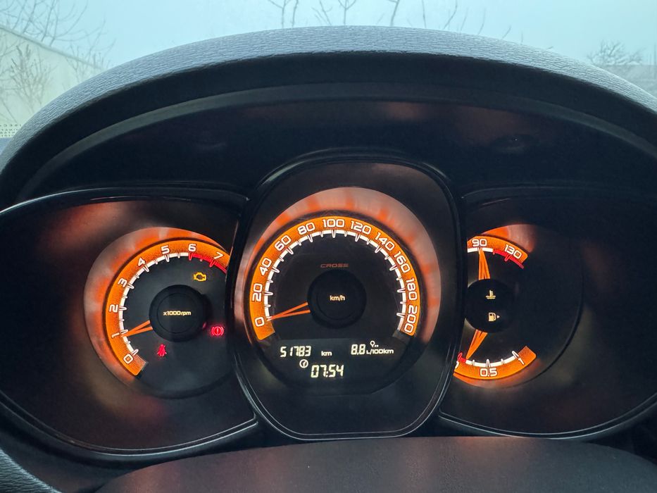 Машина сотилади срочно