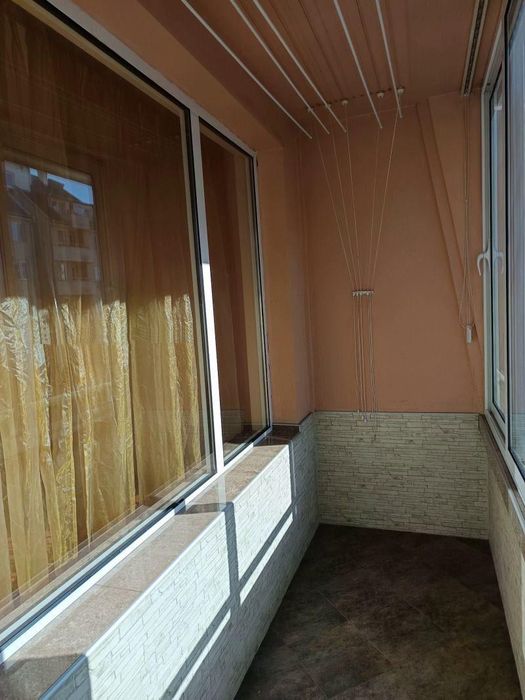 Дава се под наем Четиристаен апартамент в София, Гоце Делчев - 115 кв.м за 796.62 € - Снимка #7