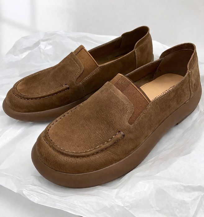 Лоферы в коричневом оттенке.39р.