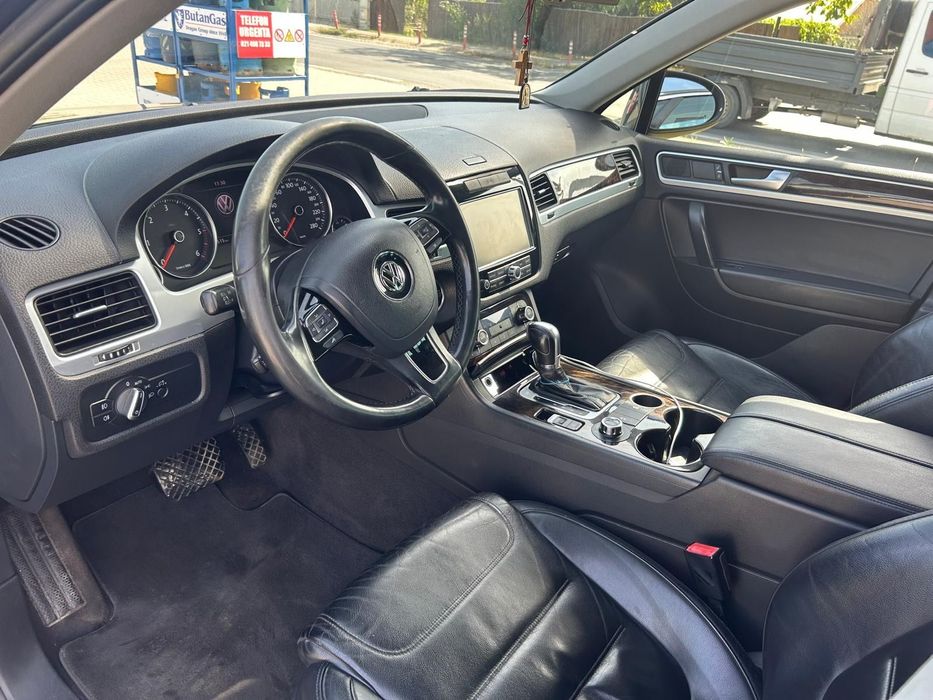 VOLKSWAGEN Touareg 2011 — imagine 5