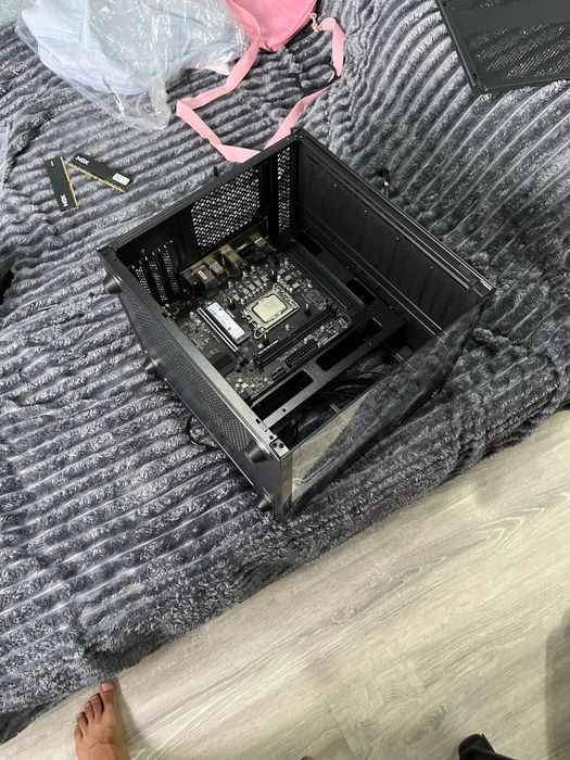 Корпус пк XG Cube аквариум