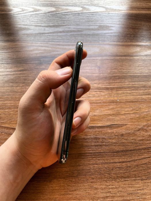 IPhone x  64 Bideal  mazza qib tutiasila