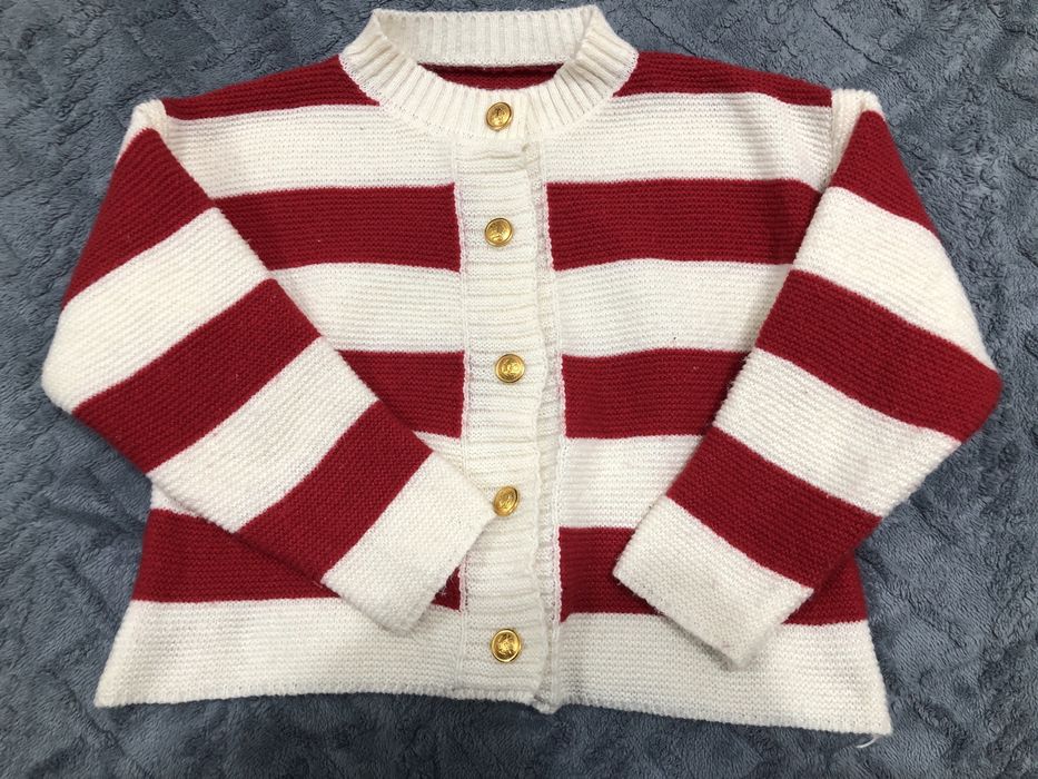 все вещи отдам по приемлимой цене йены начинаются от 50-100 тыс