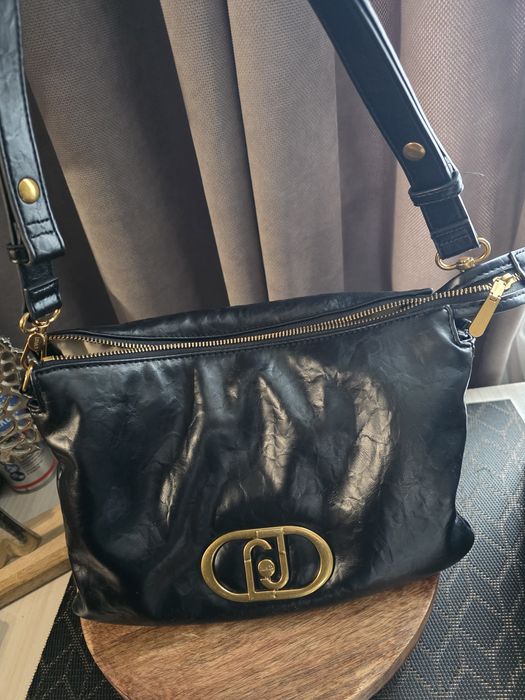 Liu jo чантичка..