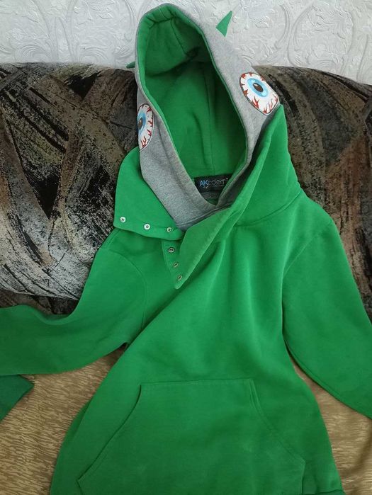 Продается кофта худи