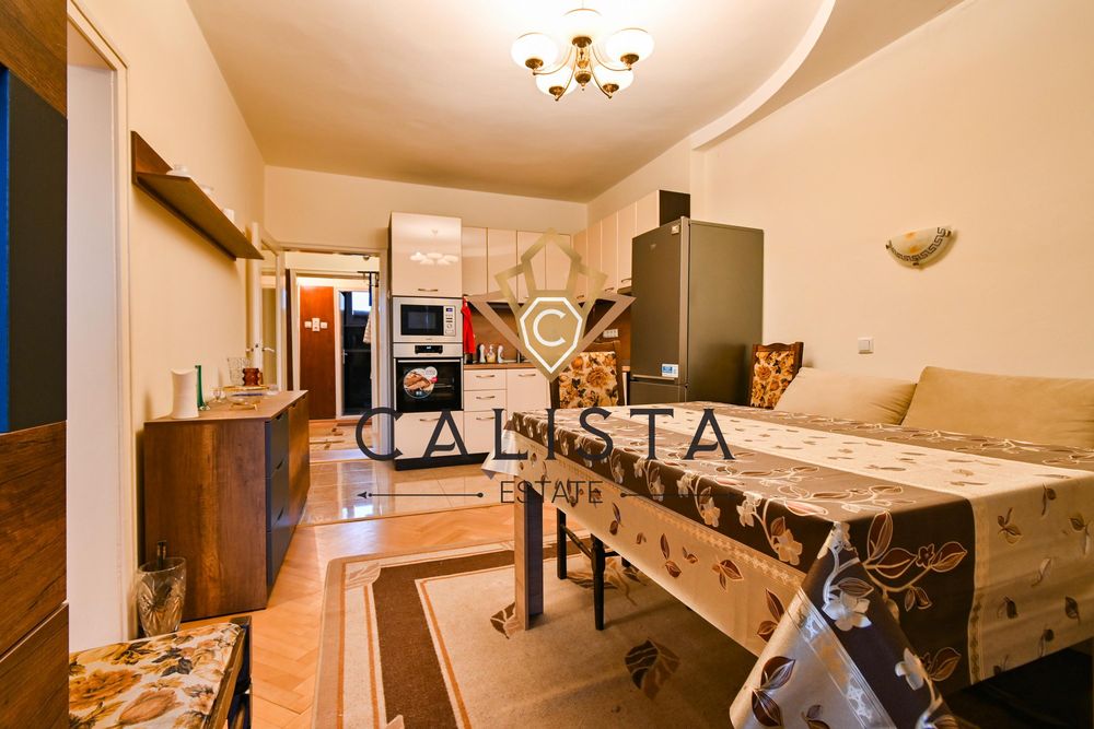 Дава се под наем Четиристаен апартамент в София, Оборище - 95 кв.м за 799 € - Снимка #1