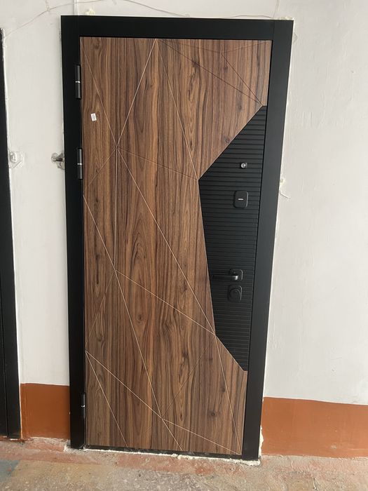 Продам трех комнатную квартиру