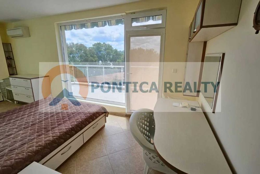 Двустаен апартамент в Китен, без такса с гледка море