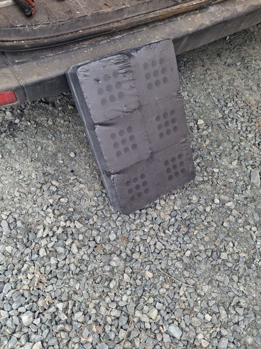 Brichete cocs petrolier de calitate superioara!