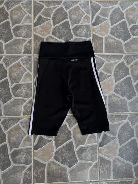 Дамски къс клин Адидас