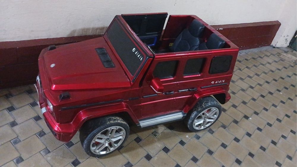 Детская электромашина Mercedes G-Class (Gelik)