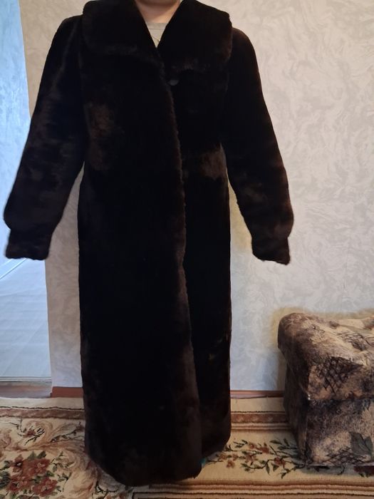Продам цигейка шуба