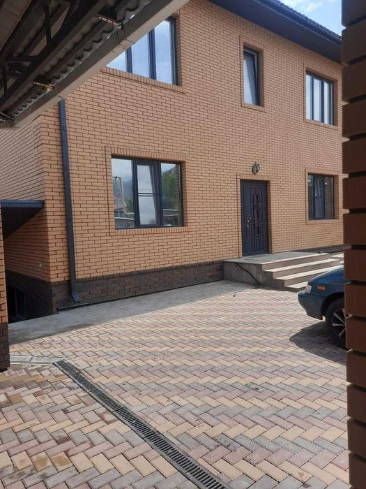 Кирпич облицовочный солома жёлтый