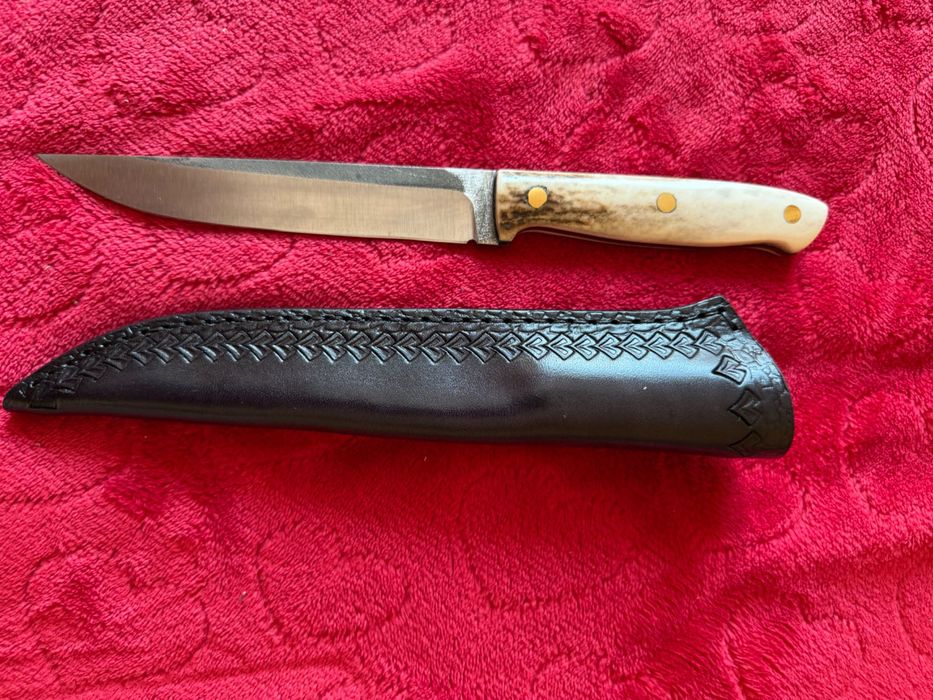 Няколко ножа ръчна изработка