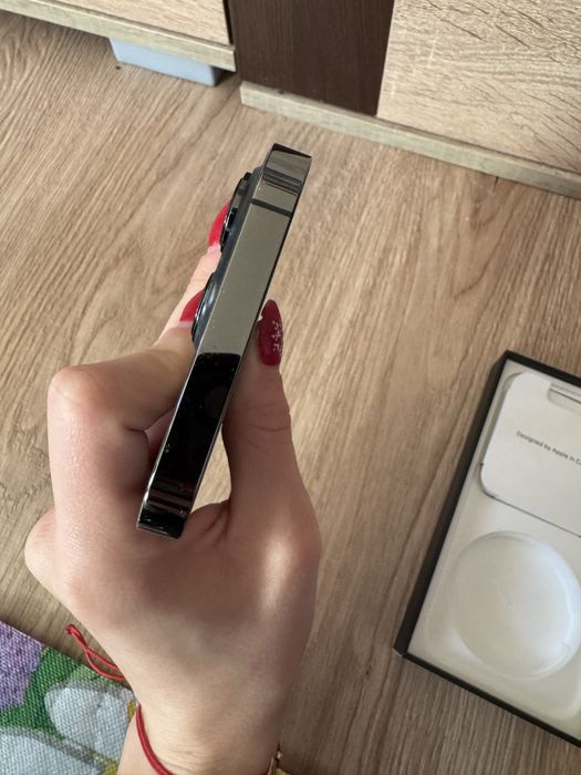 Iphone 13pro + аксесоари