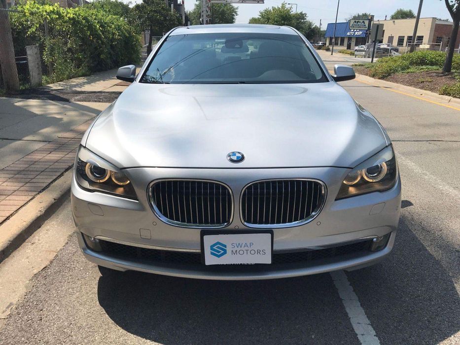 BMW F01 750Li xDrive БМВ Ф01 750  на-части!!