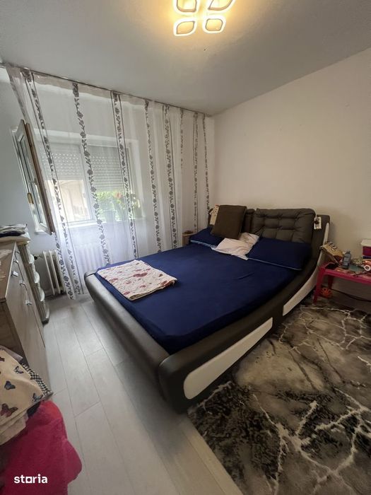 2 decomandate Sarari Piscina Sânziana 2/4 mobilat utilat 1982