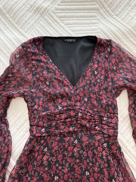 Продам платье stradivarius
