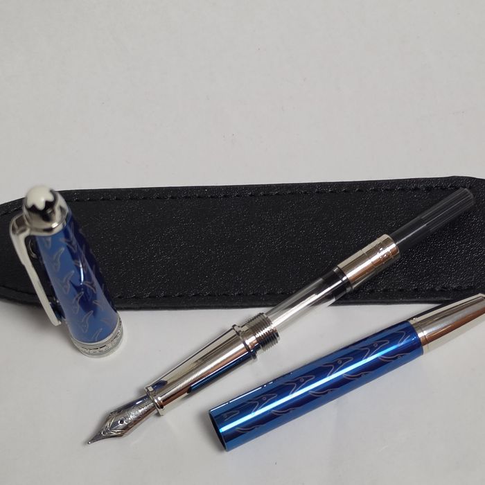 Stilou Montblanc ed Le petit price, albastru